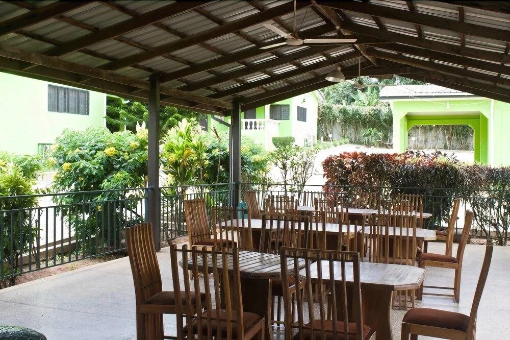 Modak Royal Hotel