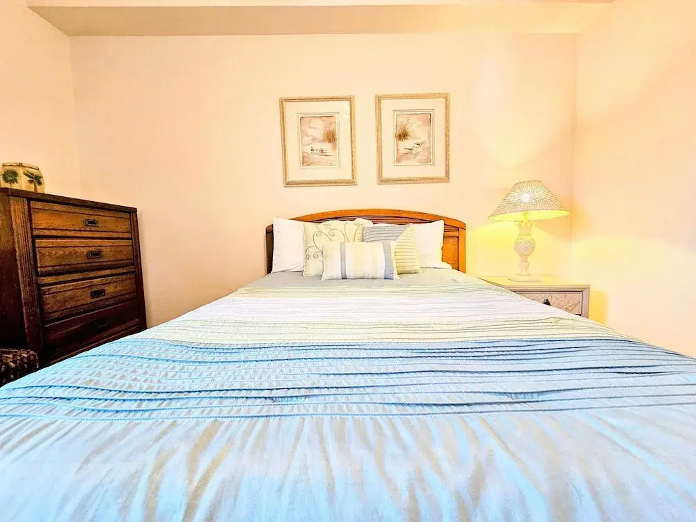 Rising Sun Stunning Oceanfront Ocean View Villa! 3 Beautiful Resort Pools! Beach Front