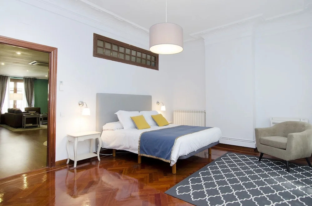 Friendly Rentals Fernando VI
