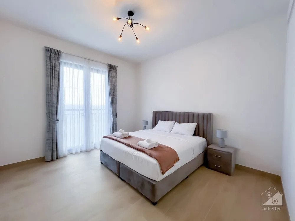 Stunning Beach View Apt. with Balcony Jumeirah La Mer