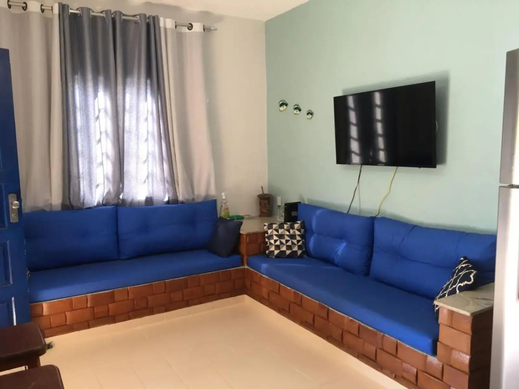Casa em condomínio em Martin de Sá.