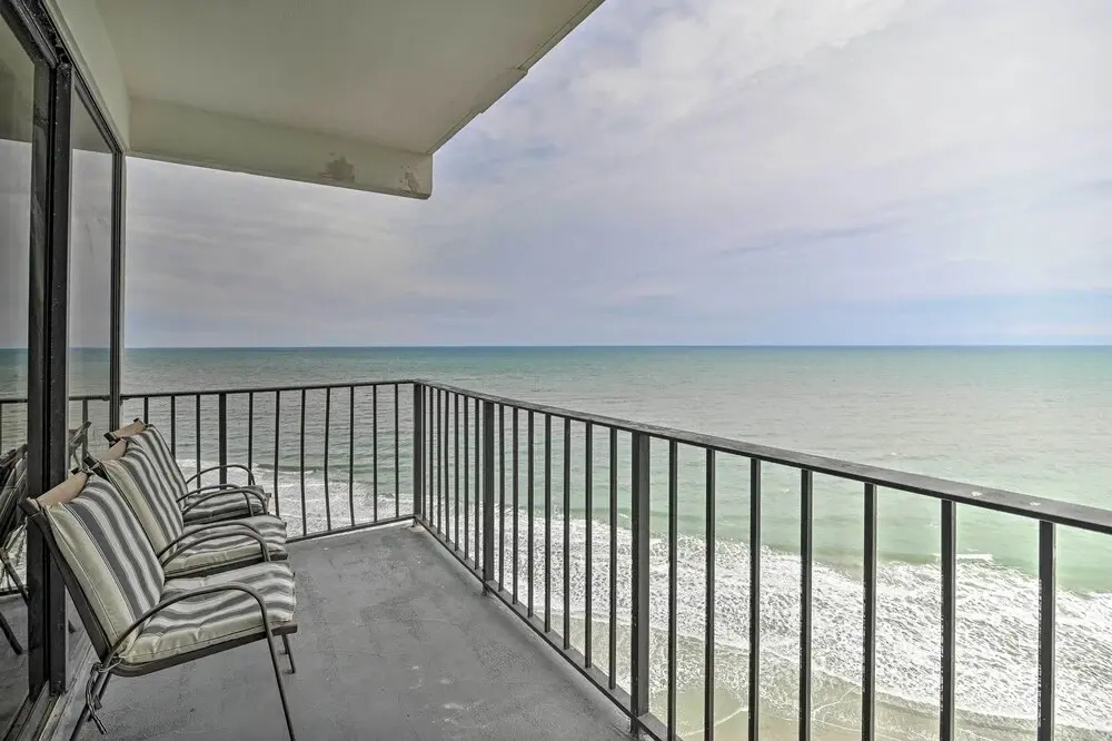 Murrells Inlet Condo w/ Ocean Views & Pool Access!