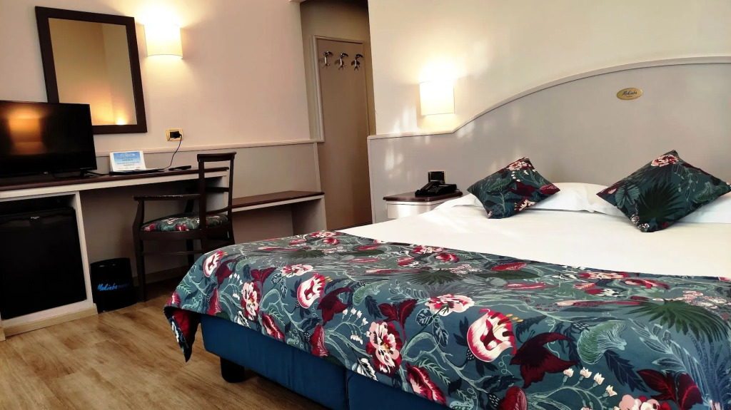 Mokinba Hotels Montebianco