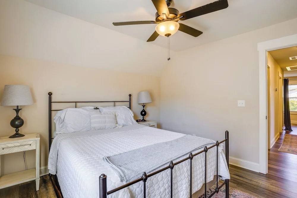 Wooded Escape w/ Beautiful Backyard + Mtn Views!