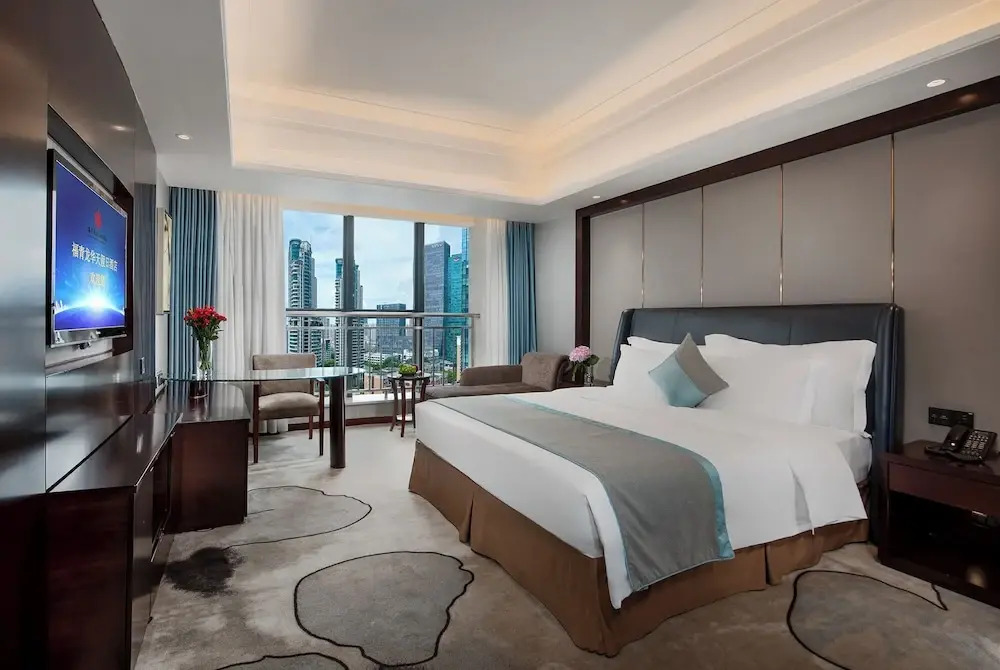 Fuqinglong Huatian Holiday Hotel
