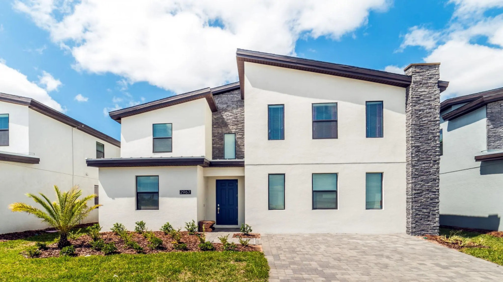 Lakeview 9BR Villa Private Pool SPA Game Room Heater