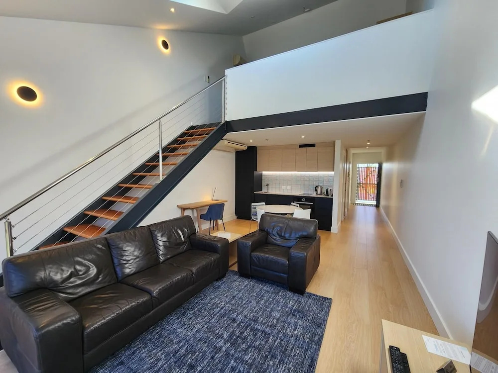 Semaphore Blue Apartments