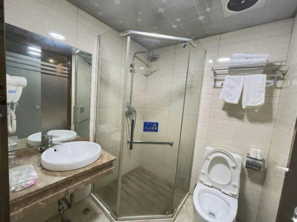 Haoyuan Business Hotel