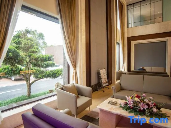 Waterfront Garden Hotel