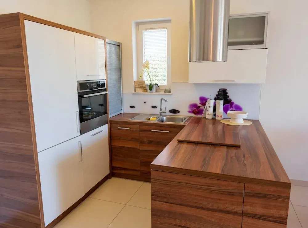 Charming Three Bedroom House Turanj