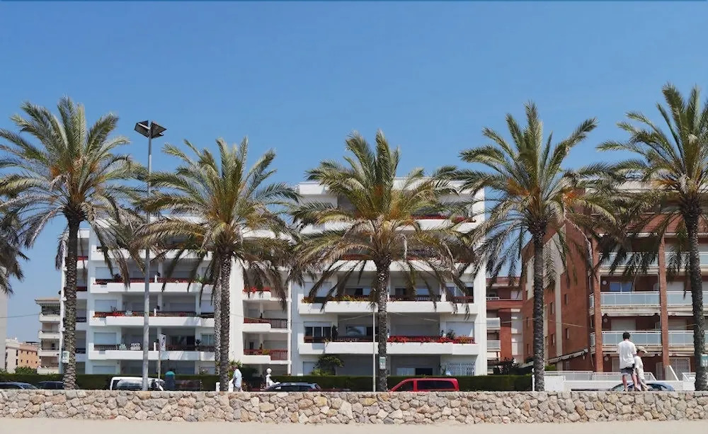 Maricel Apartment