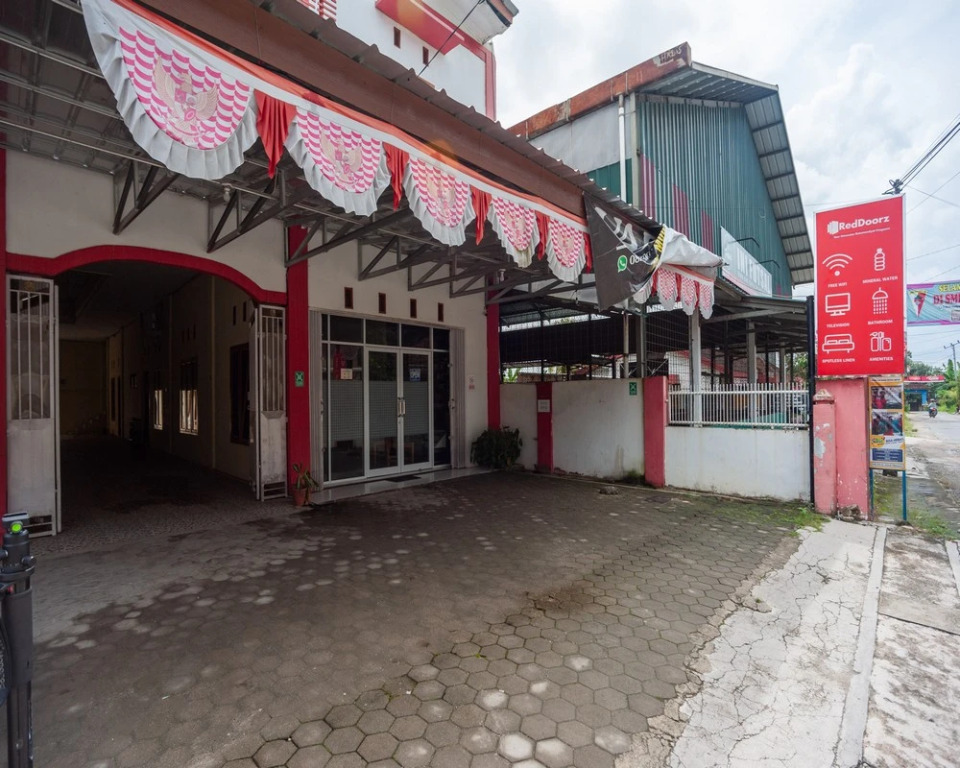 RedDoorz Near Universitas Muhammadiyah Pringsewu