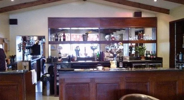 Lochnell Arms Hotel