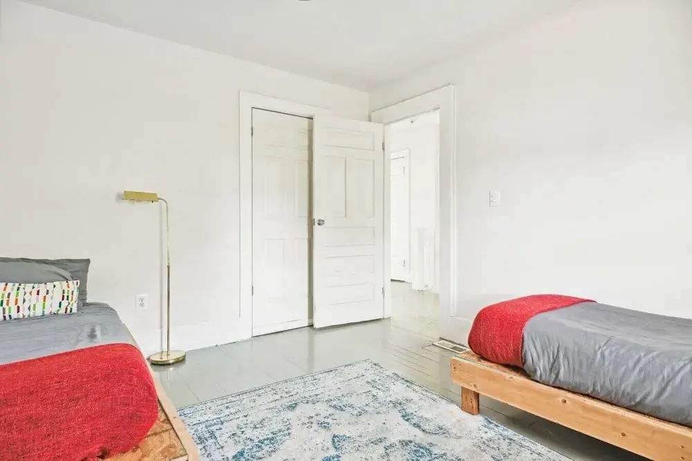 Spacious 4BR Getaway: Perfect for Family & Friends