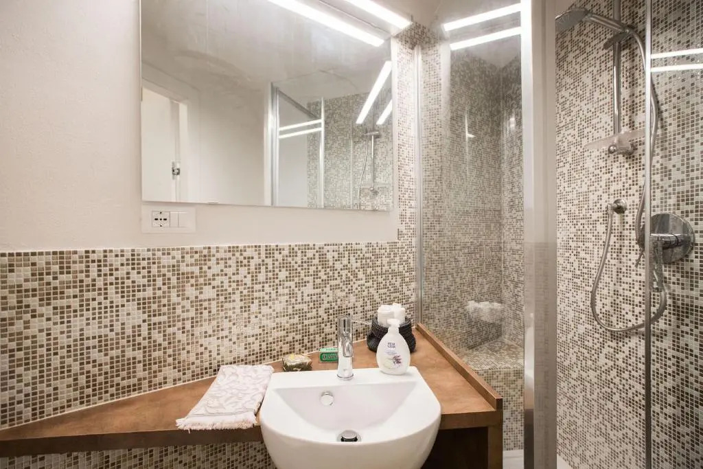 La Farina Suite Home