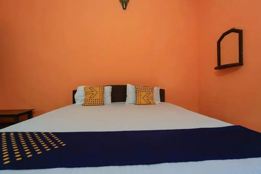 Spot ON 64796 Vailankanni Guest House