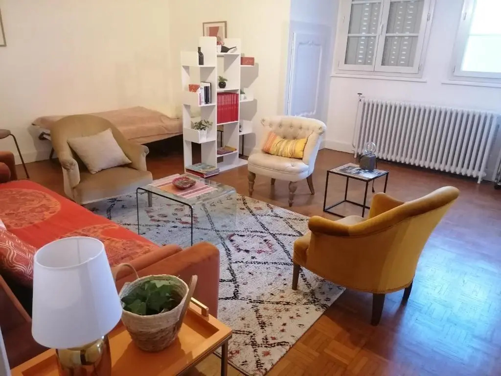 Appartement 85 m2 centre-ville entièrement rénové