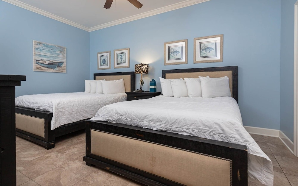 The Oasis 308 Formerly Phoenix West Ii 308 3 Bedroom Condo