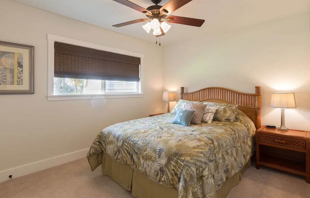 He'eia Bay Beach Bungalow (Big Island) by RedAwning