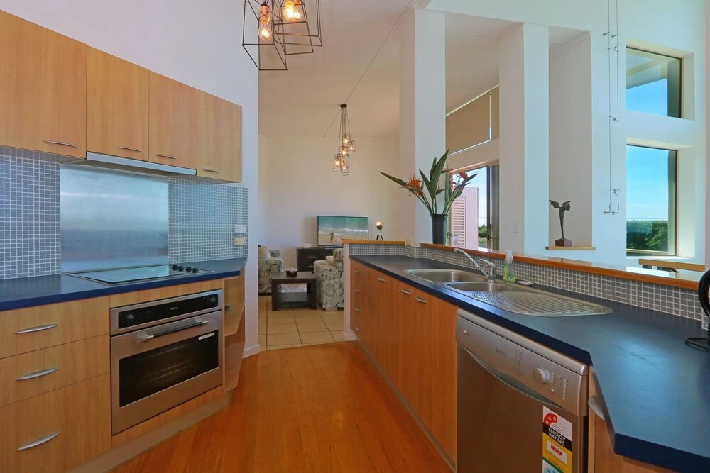 Pacific Royale Penthouse 311