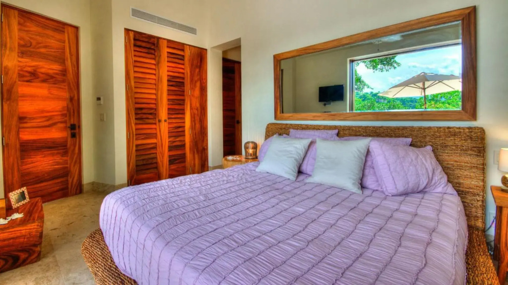 Casa Buena Vista - Beach Front - Villa in Sayulita