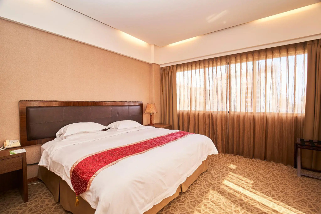 Resort One Hotel