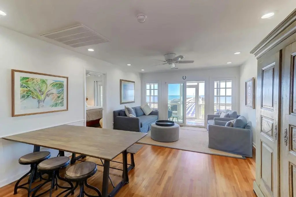 1619 E Ashley - Namastay - Oceanfront - 4 Bedrooms