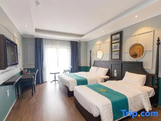 Royal Hotel 2 Mong Cai