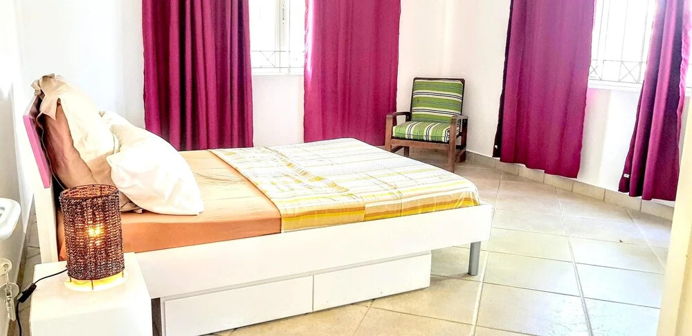 Apartment With 3 Bedrooms in Albion, With Wonderful sea View, Pool Acc