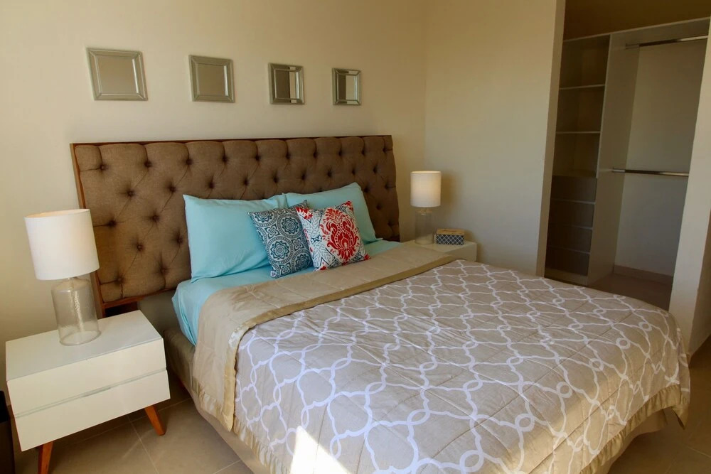 Selvanova 3 bedroom Condo & Casa Club