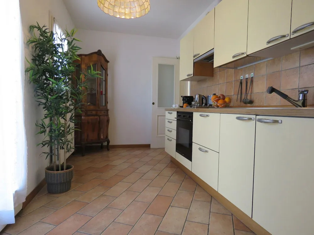 Altaseta Apartments