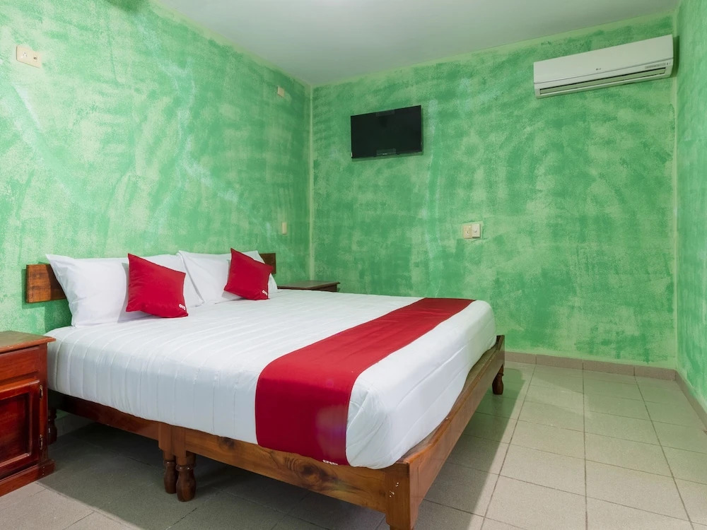 OYO Hotel Maria Ines