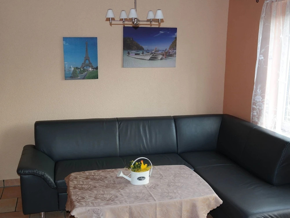 Ferienhaus mit Sauna und Whirlpool