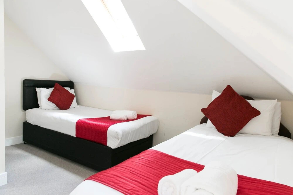 Flexi-Lets@Old Rectory Court, Frimley