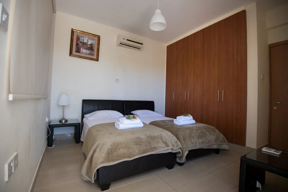 Nissi Villa Crystal