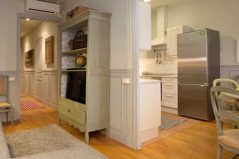 Lovely 3 Bed Apartment in Gracia