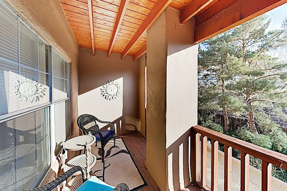 New Listing! Quiet 1 Block From Railyard 2 Bedroom Condo