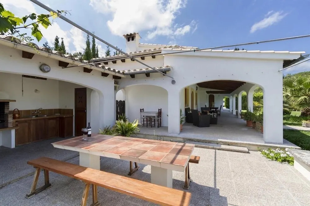 Villa - 2 Bedrooms with Pool and WiFi - 103152