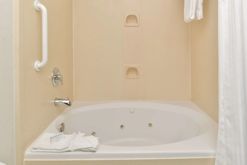 Hilton Garden Inn Addison