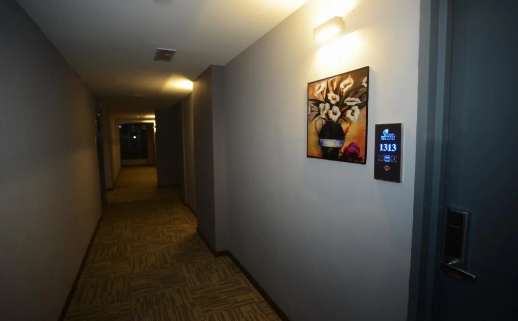 Star Well Hotel