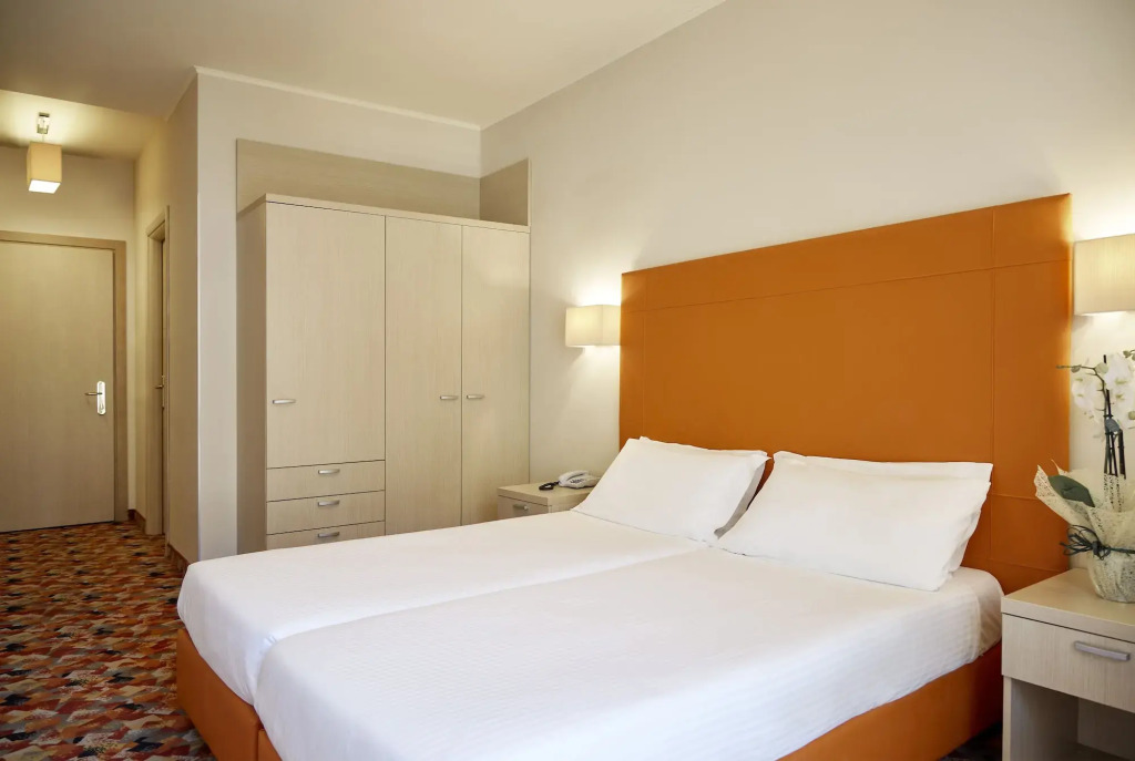 Hotel Royal Village