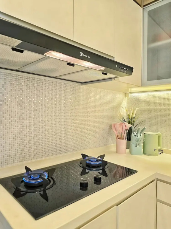 Amethyst By SanLiving - 3BR & 1 Maid Room - Central Park Mall