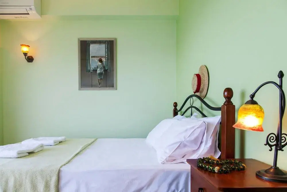 Seafront Karavi Villa with private sea access - Iris Villas Lefkada