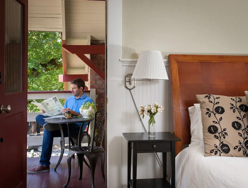 Craftsman Inn