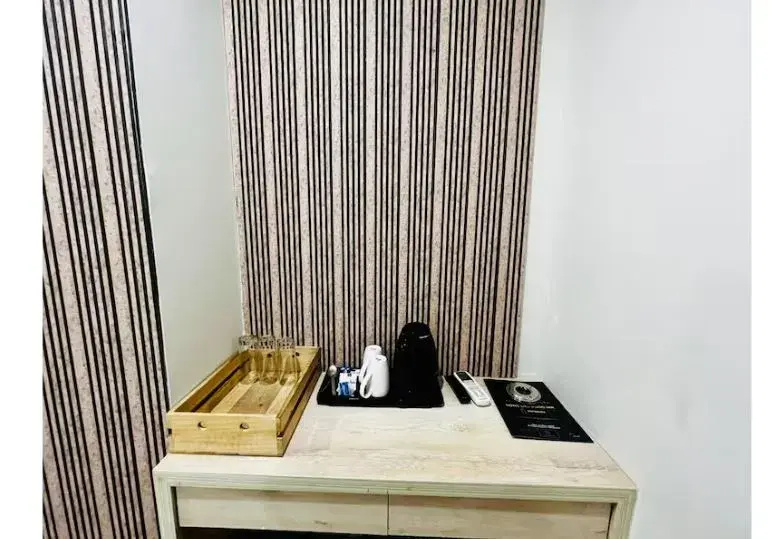 Hotel Limewood Residency