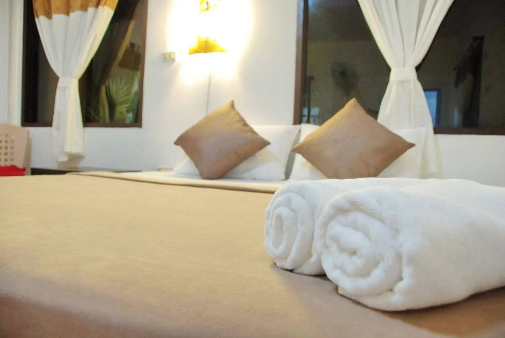 Sand Beach Bungalow