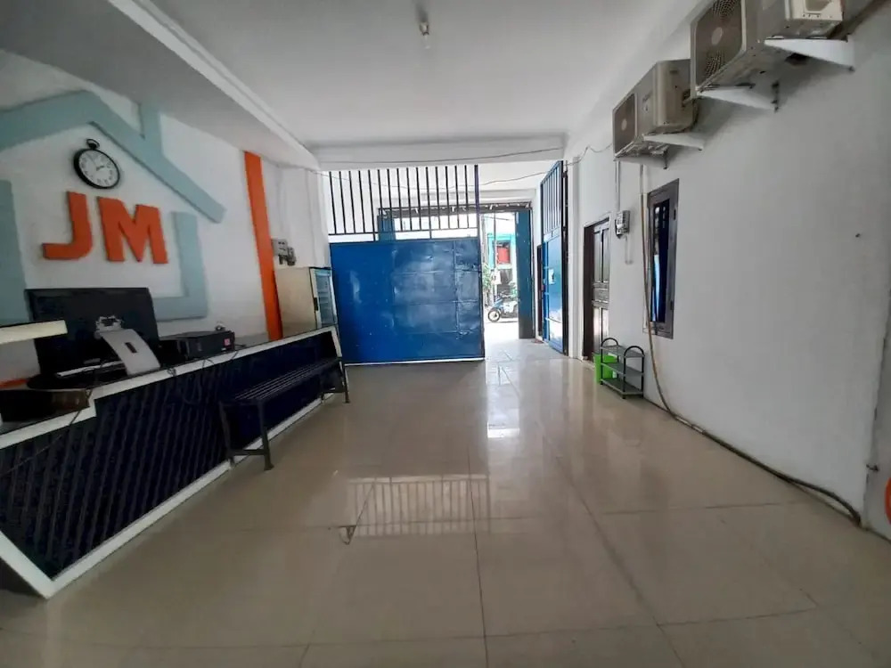Hotel O Jm Guest House 2NearStasiun karawang