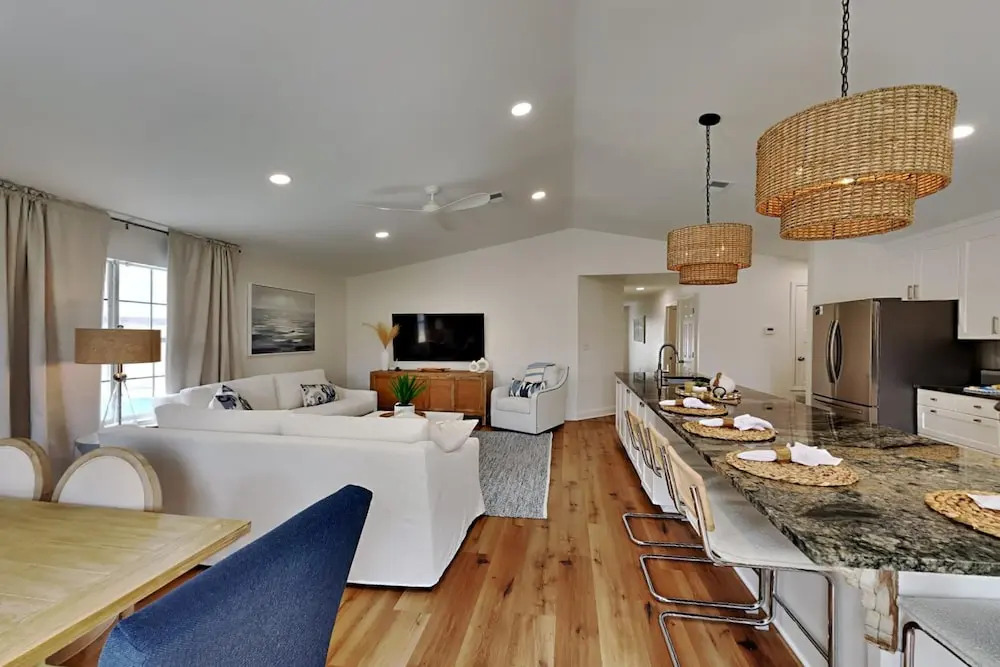 Seaspray by Southern Vacation Rentals