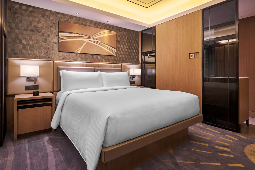 Hilton Manila Newport World Resorts