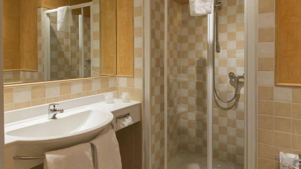 Hotel Rivalago